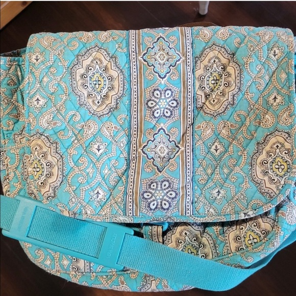 Vera Bradley Handbags - Vera Bradley large laptop tote